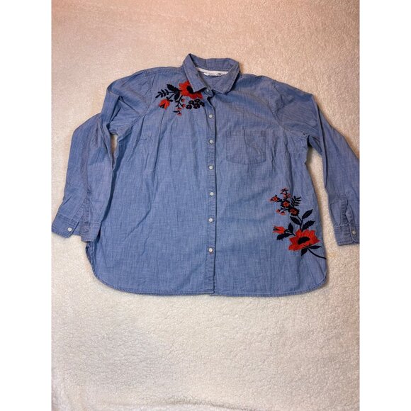 Womens Chambray Embroidered Floral Button-Up Shirt L Old Navy - Picture 1 of 14